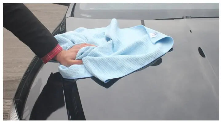 Buy Custom Car Care Waffle Weave Drying Towel in the Custom Car Care webshop.
